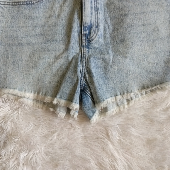 New Willow & Root Sz 34 washed denim raw hem folded up waist distressed shorts - Picture 3 of 11